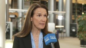 Sophie Wilmès au Parlement européen : l'UE doit négocier d'égal à égal avec Washington