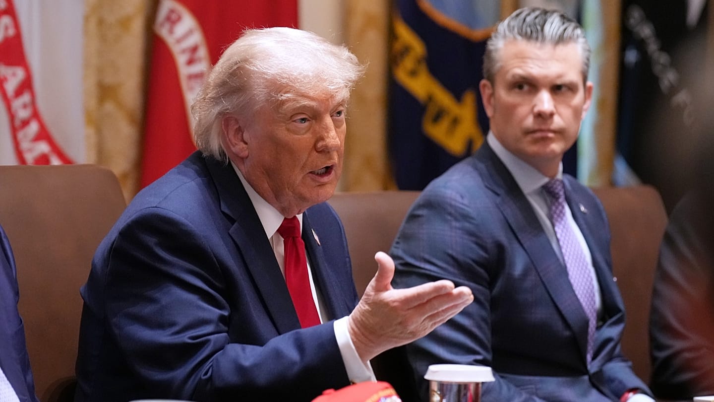 Iran-États-Unis : Washington brandit la menace militaire en marge de négociations au point mort