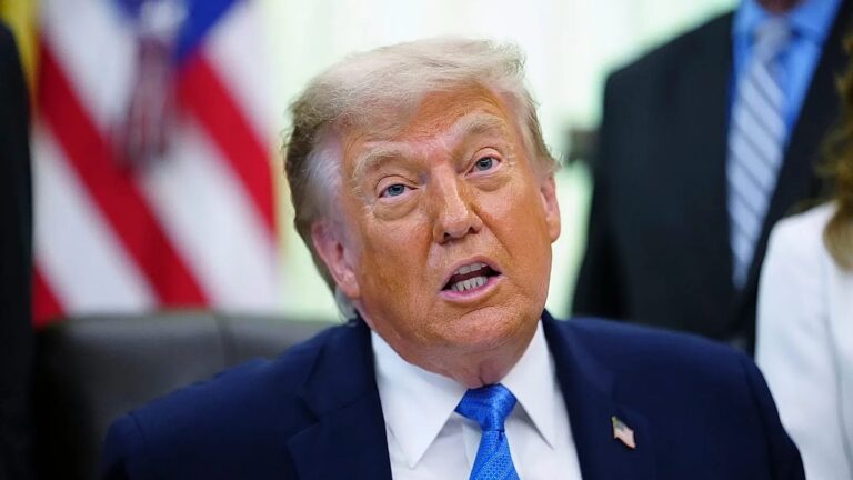 Trump annule des frappes contre l'Iran et évoque un accord de paix imminent