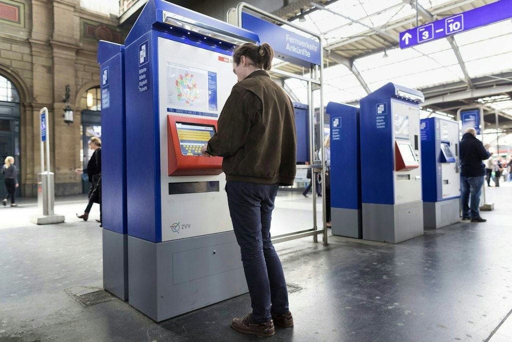 CFF : désactivation du paiement en espèces sur les distributeurs automatiques face à une recrudescence des effractions