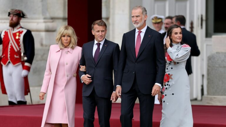 Macron à Madrid : appel à une Europe renforcée sur fond de crise démocratique
