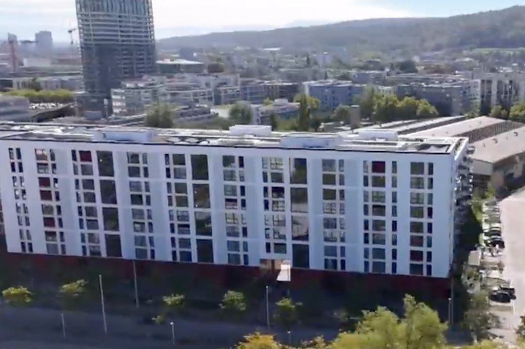 Zurich : 64 ménages contournent l'interdiction de voiture dans le quartier de Leutschenbach