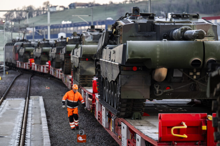 Exportations d'armes suisses : le peuple tranche le 29 novembre sur un assouplissement législatif majeur